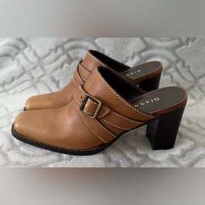 Gianni Bini Brown Leather Mule Heels Size 7.5M NWOT